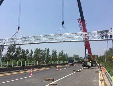 朔州朔州门架标牌施工现场